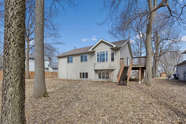 9597 Mill Trail Lane, Monticello, MN 55362