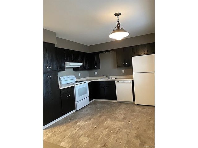 5740 W Virginia Ave, Lakewood, CO 80226