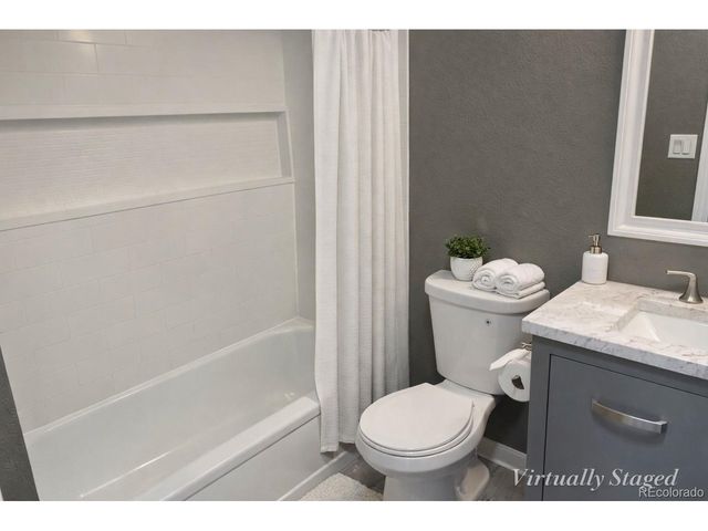 5740 W Virginia Ave, Lakewood, CO 80226