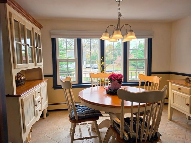 16 Pine Hollow Road, Falmouth, MA 02536