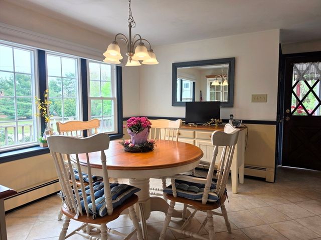 16 Pine Hollow Road, Falmouth, MA 02536