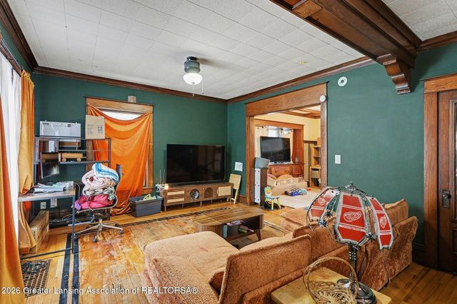 315 E Mount Hope Avenue, Lansing, MI 48910