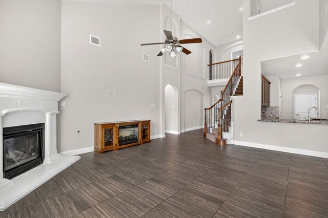 1012 Summer Lane, Mckinney, TX 75071