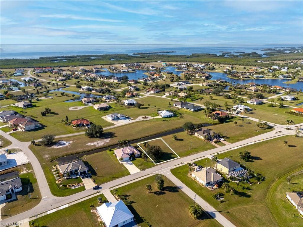 17277 Cape Horn BLVD, PUNTA GORDA, FL 33955 — photo 4