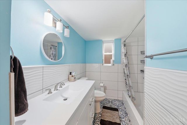 2612 Kathleen Court, Cincinnati, OH 45239