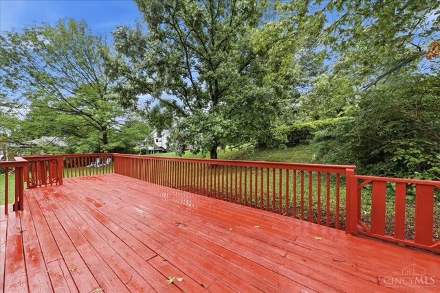 2612 Kathleen Court, Cincinnati, OH 45239
