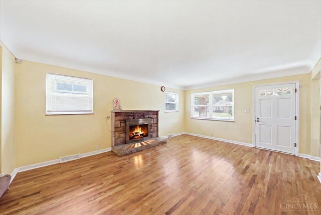 2612 Kathleen Court, Cincinnati, OH 45239