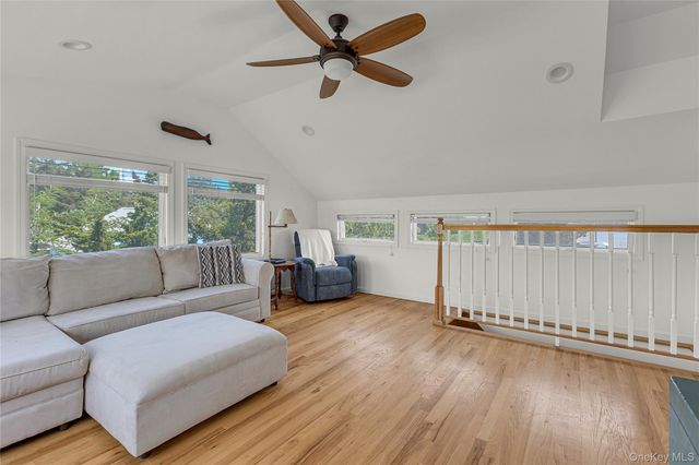 286 Towd Point Road, Southampton, NY 11968