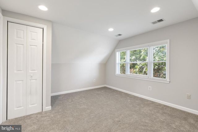 6903 FRIENDSHIP RD, Clinton, MD 20735