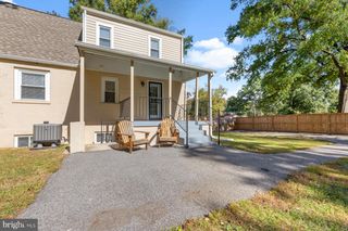 6903 FRIENDSHIP RD, Clinton, MD 20735