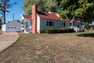 300 Lincoln Drive, Fredericktown, MO 63645
