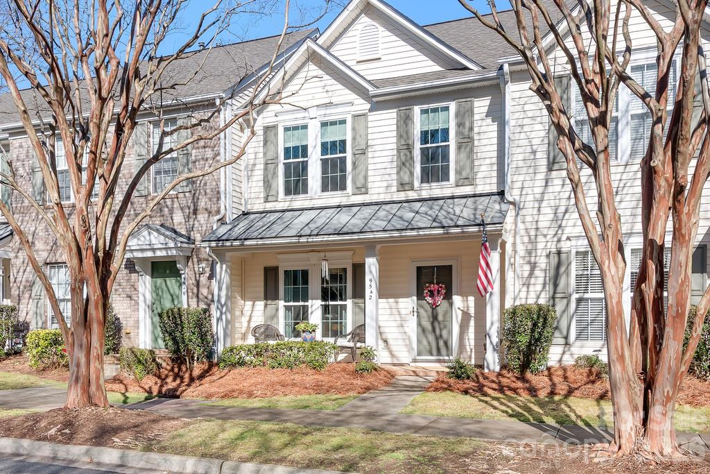 9542 Glenashley Drive, Cornelius, NC 28031