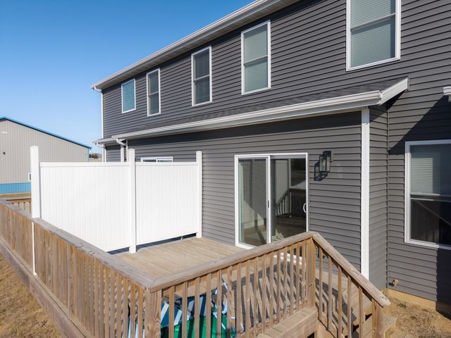 401 B Jenny Lane, Heyworth, IL 61745