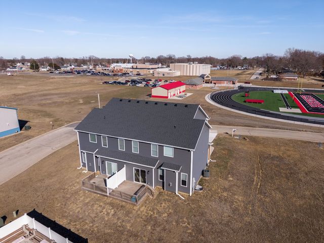 401 B Jenny Lane, Heyworth, IL 61745