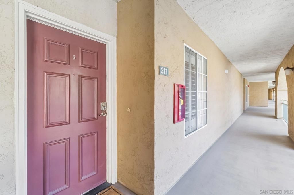 2020 Camino De La Reina 2217, San Diego, CA 92108 — photo 2