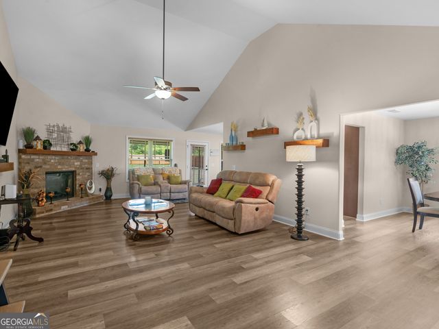 1563 Cabin Creek, Griffin, GA 30223
