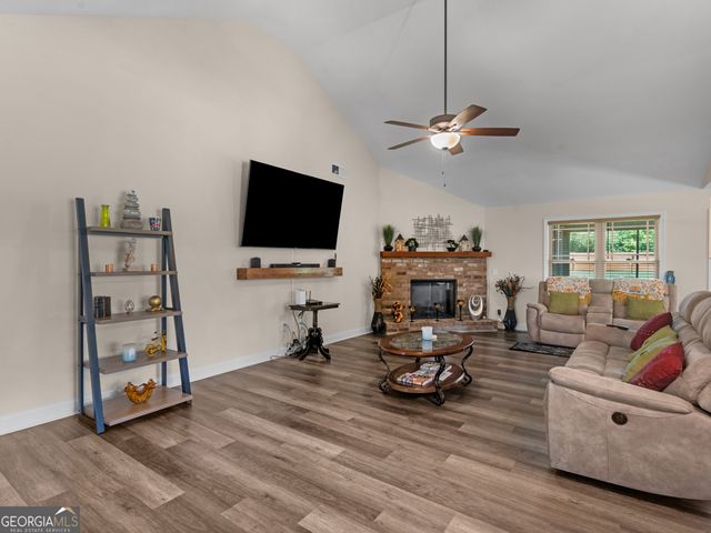 1563 Cabin Creek, Griffin, GA 30223
