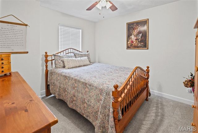 923 Esic Drive, Edwardsville, IL 62025
