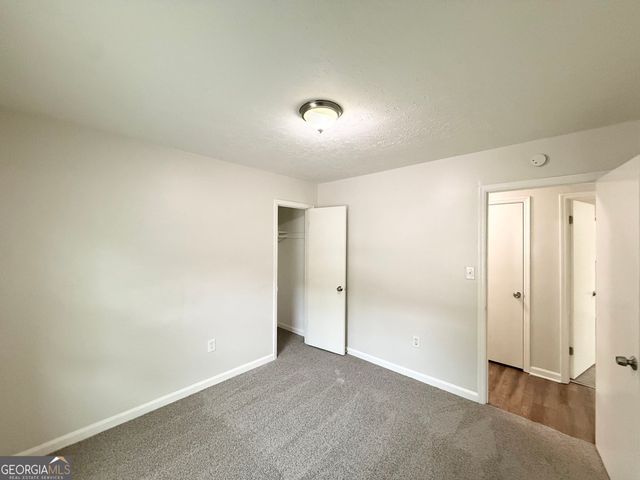 6525 Woodford Road, Atlanta, GA 30349