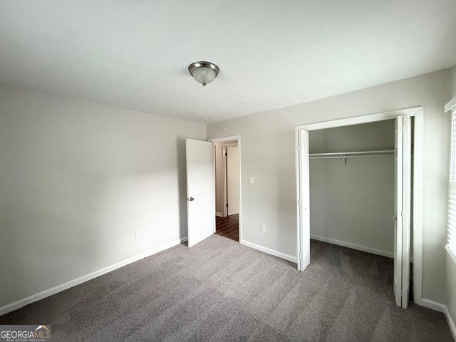 6525 Woodford Road, Atlanta, GA 30349