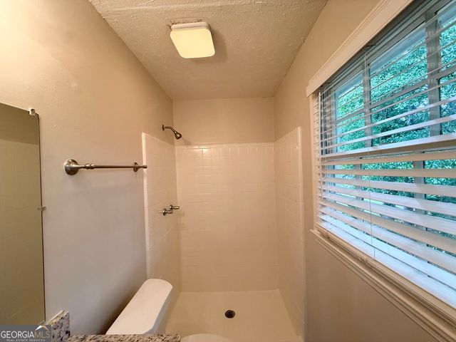 6525 Woodford Road, Atlanta, GA 30349