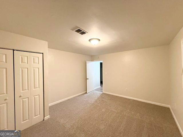 6525 Woodford Road, Atlanta, GA 30349