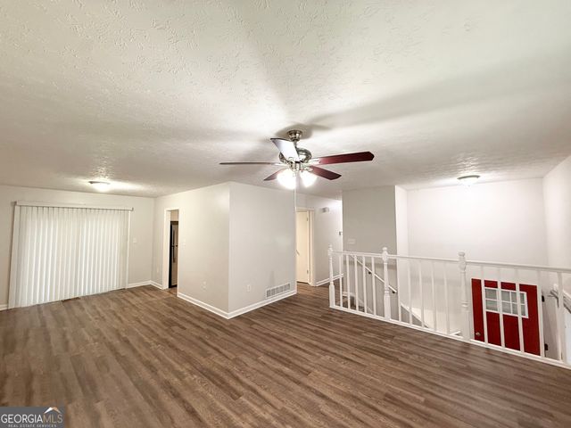6525 Woodford Road, Atlanta, GA 30349