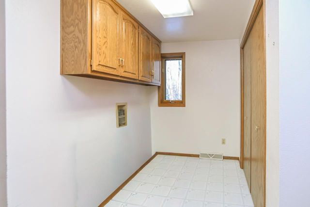 692 BUCKS LANE, Sobieski, WI 54171