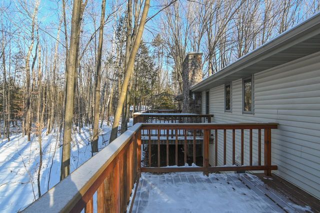 692 BUCKS LANE, Sobieski, WI 54171