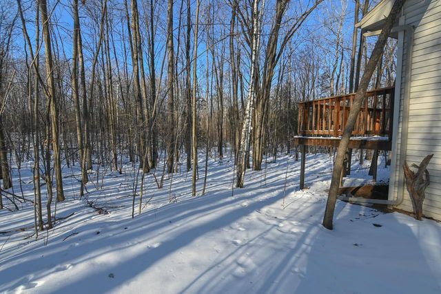 692 BUCKS LANE, Sobieski, WI 54171