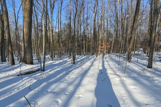 692 BUCKS LANE, Sobieski, WI 54171