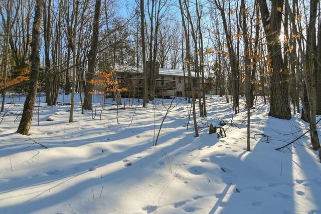 692 BUCKS LANE, Sobieski, WI 54171