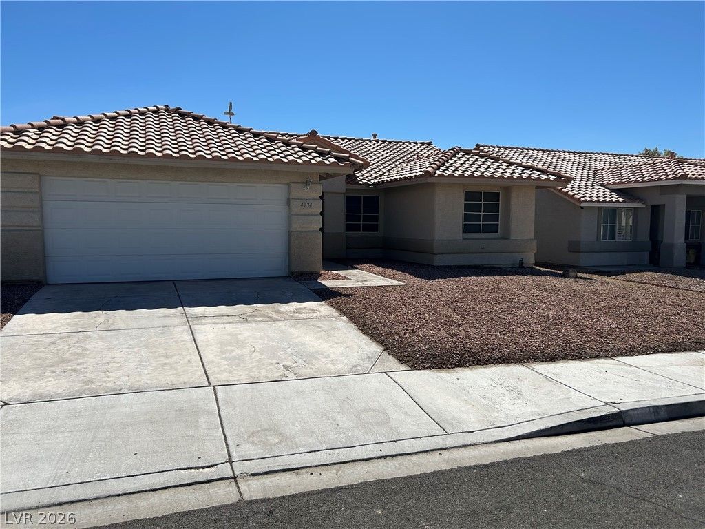 4934 Hunters Run Drive, North Las Vegas, NV 89031