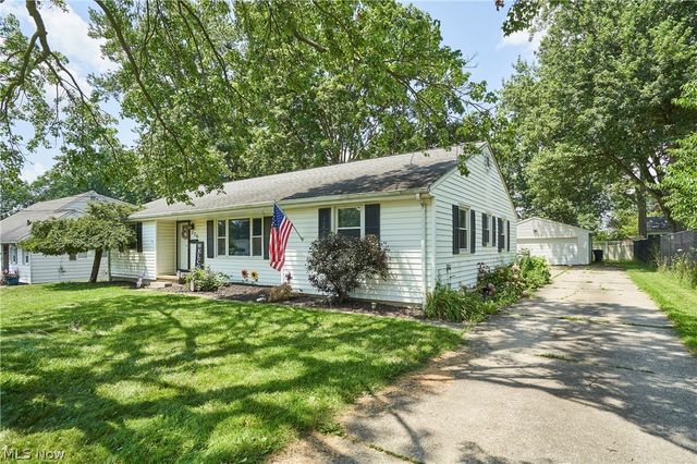 230 Valley View Drive, Wadsworth, OH 44281