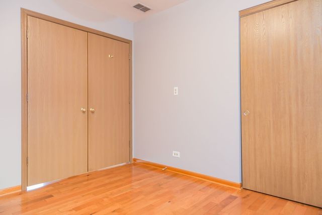 170 Dickens Trail, Elgin, IL 60120