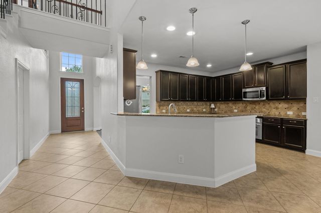 18450 W Laura Shore Drive, Cypress, TX 77433