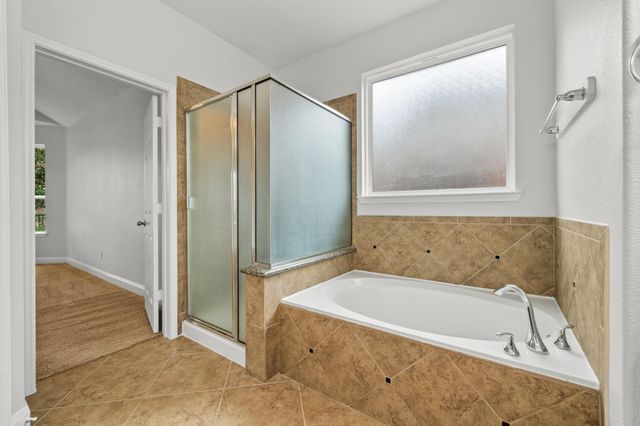 18450 W Laura Shore Drive, Cypress, TX 77433