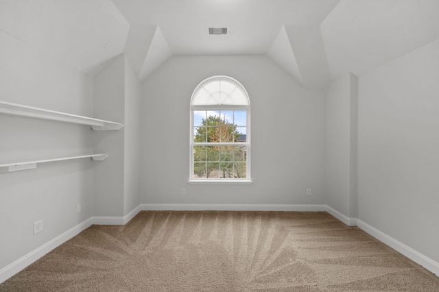 18450 W Laura Shore Drive, Cypress, TX 77433