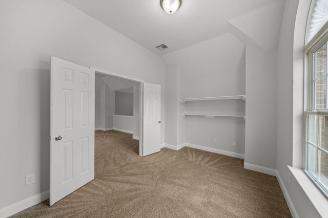 18450 W Laura Shore Drive, Cypress, TX 77433