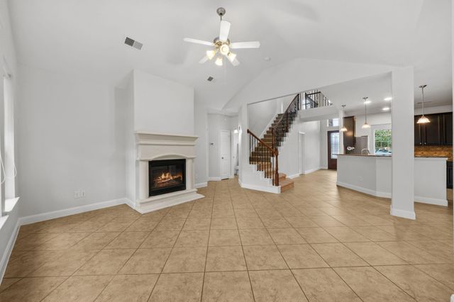 18450 W Laura Shore Drive, Cypress, TX 77433