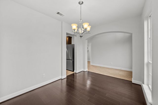 18450 W Laura Shore Drive, Cypress, TX 77433