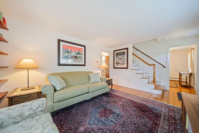 10 Curtis Cir, Canton, MA 02021