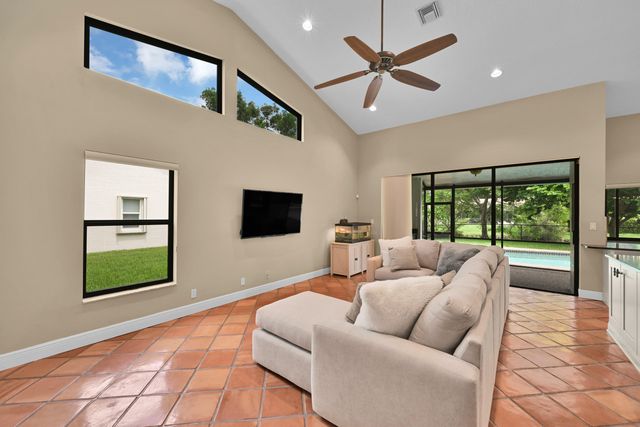 8571 NW 53RD Court, Coral Springs, FL 33067