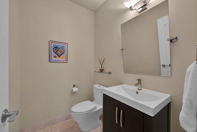 8571 NW 53RD Court, Coral Springs, FL 33067