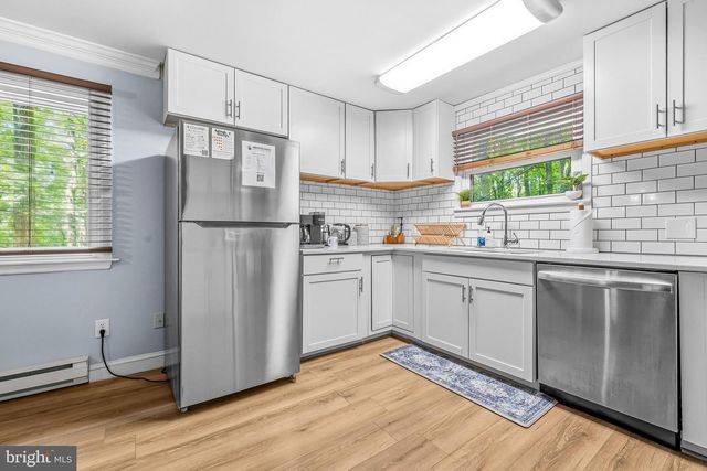202 HUCKLEBERRY LN, Harpers Ferry, WV 25425