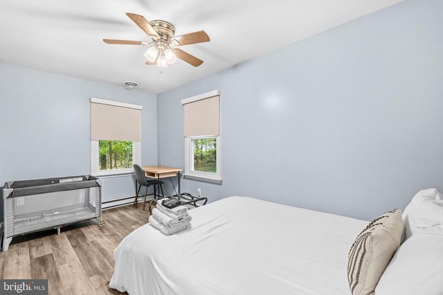 202 HUCKLEBERRY LN, Harpers Ferry, WV 25425