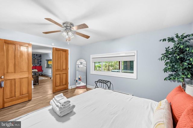202 HUCKLEBERRY LN, Harpers Ferry, WV 25425