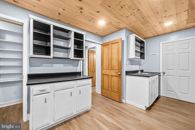 202 HUCKLEBERRY LN, Harpers Ferry, WV 25425