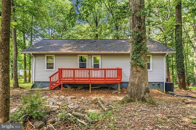 202 HUCKLEBERRY LN, Harpers Ferry, WV 25425