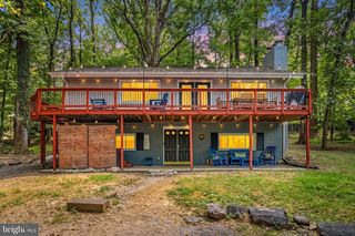 202 HUCKLEBERRY LN, Harpers Ferry, WV 25425